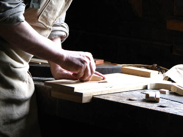 Nuestra <strong>carpinterÃ­a de madera en  Martorell</strong> es una empresa de <strong>herencia familiar</strong>, por lo que  contamos con gran <strong>experiencia </strong>en la profesiÃ³n.